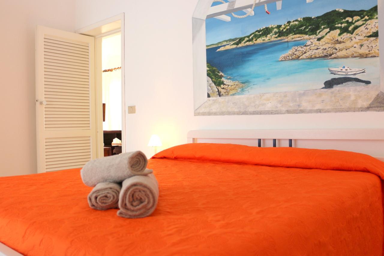 Residence Ponente Santa Teresa Gallura Exteriér fotografie